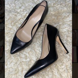 Saks Fifth Avenue Leather Pointed Heels Shoe